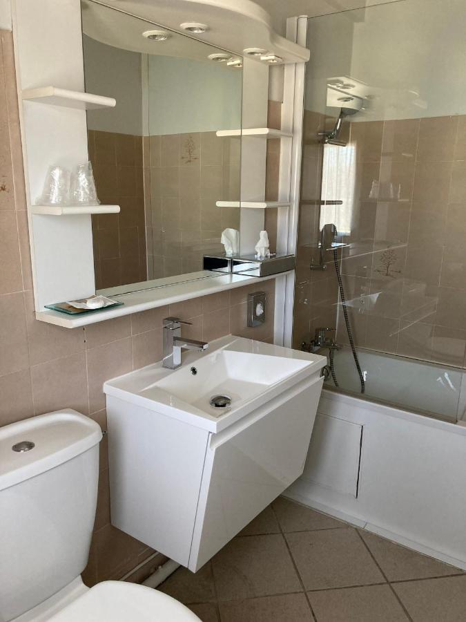 Hotel De La Poste Pouilly-en-Auxois Ngoại thất bức ảnh